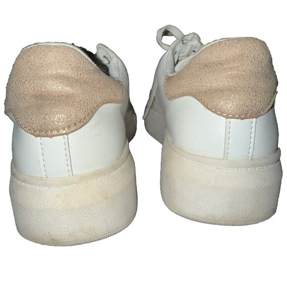 Time and Tru Sneakers Women's size 8 US Classic Court Casual White Gold - Picture 7 of 13
